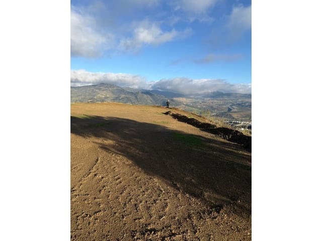 Finca/Herregård til salgs i Casabermeja - € 89 000 (Ref: 9372320)