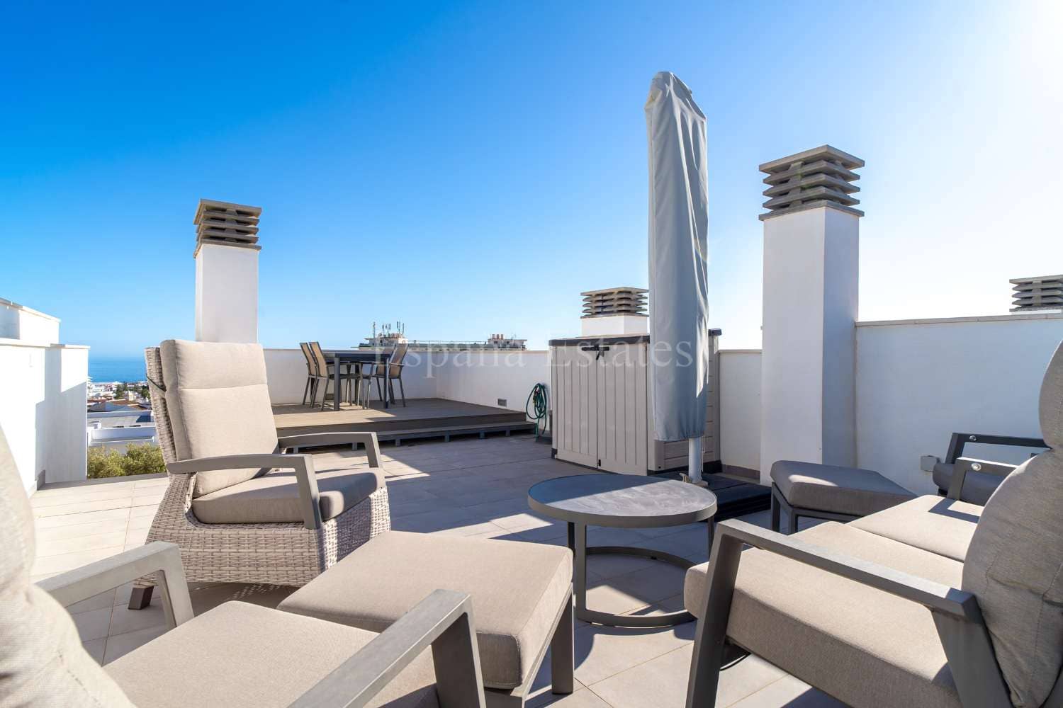 2 camera da letto Villetta a Schiera in vendita in Nerja con piscina garage - 649.000 € (Rif: 10042489)
