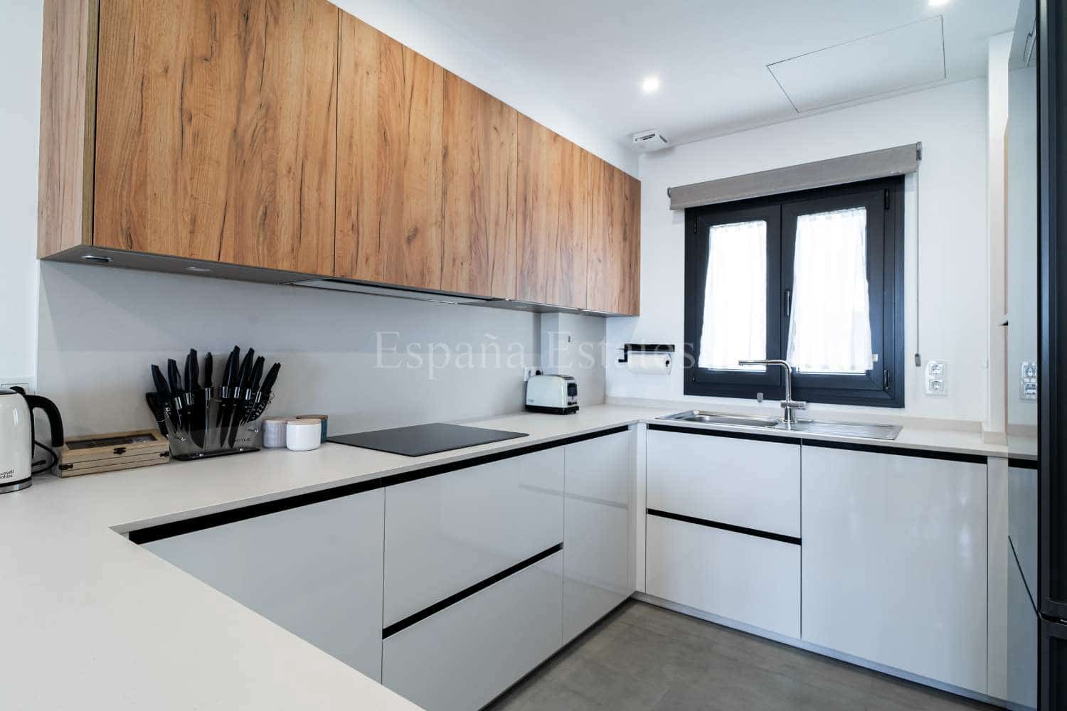 2 camera da letto Villetta a Schiera in vendita in Nerja con piscina garage - 649.000 € (Rif: 10042489)
