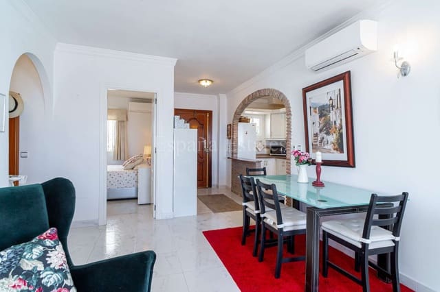2 makuuhuone Ranta-asunto myytävänä paikassa El Peñoncillo, Torrox mukana uima-altaan - 330 000 € (Ref: 10085490)