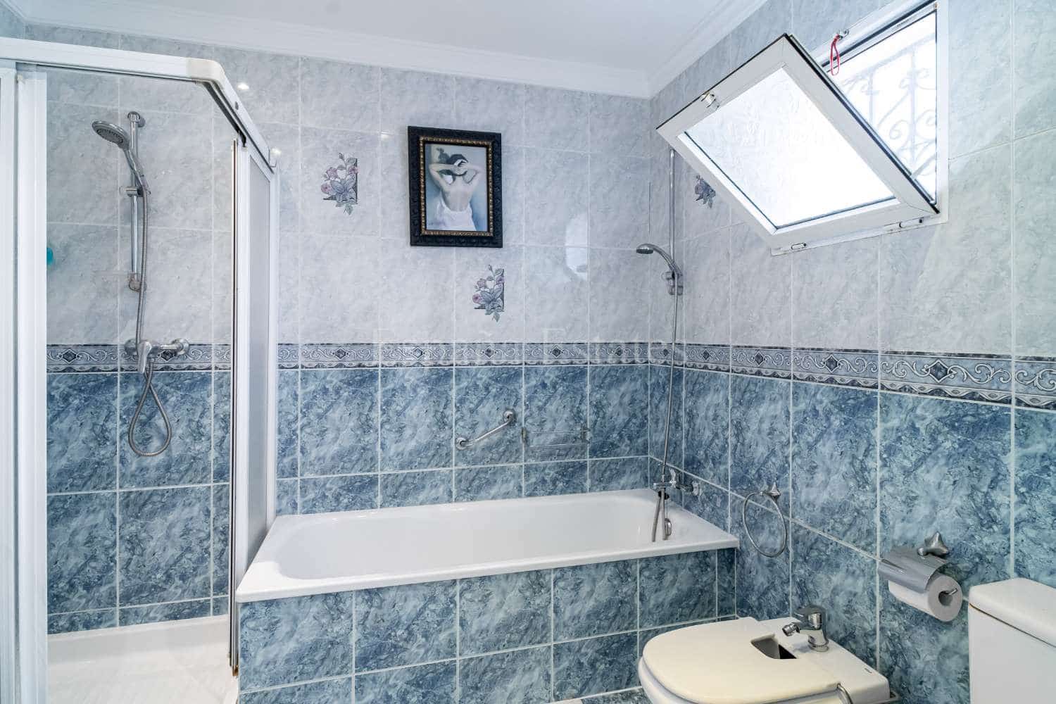 2 slaapkamer Strandappartement te koop in El Penoncillo met zwembad - € 330.000 (Ref: 10085490)