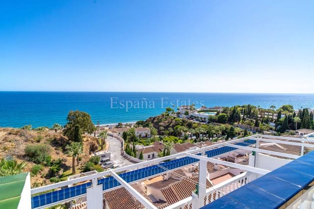 2 makuuhuone Ranta-asunto myytävänä paikassa El Peñoncillo, Torrox mukana uima-altaan - 330 000 € (Ref: 10085490)