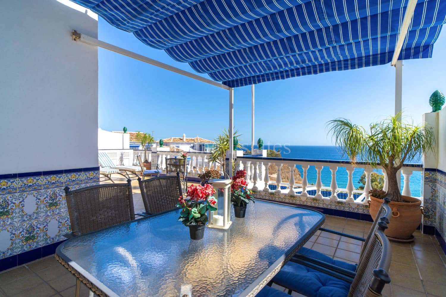 2 slaapkamer Strandappartement te koop in El Penoncillo met zwembad - € 330.000 (Ref: 10085490)