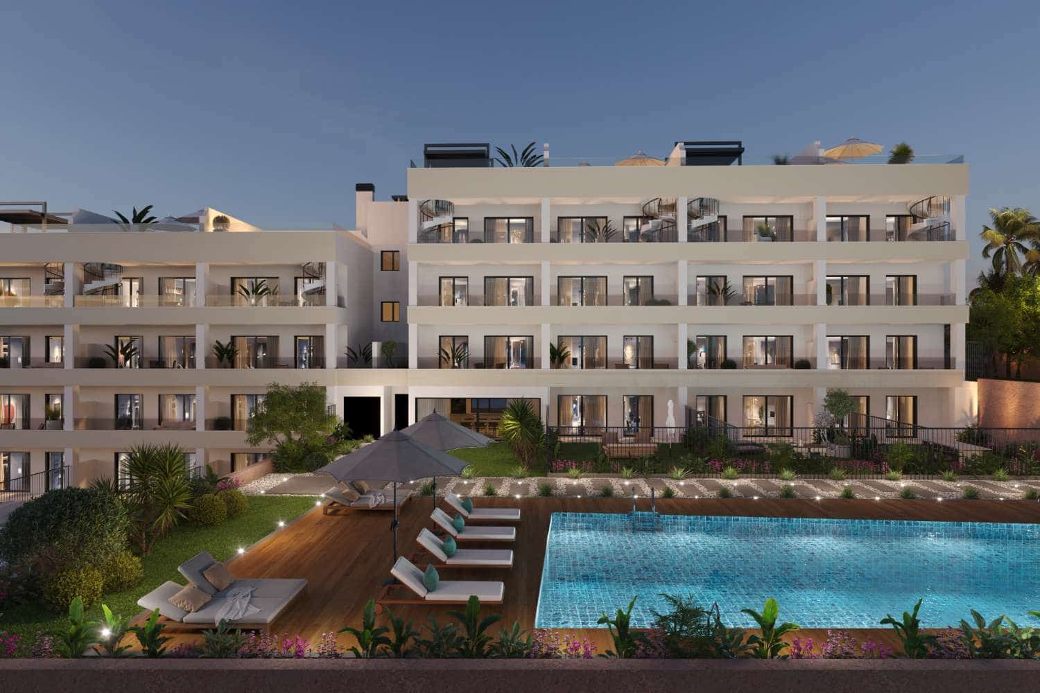 2 soveværelse Strandlejlighed til salg i Torrox Park med swimmingpool garage - € 235.000 (Ref: 9042007)