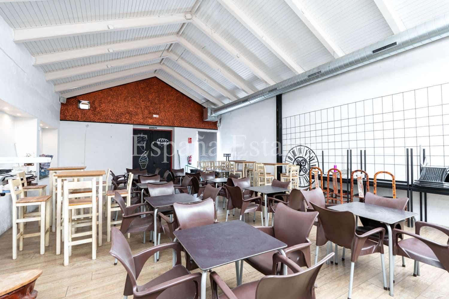 Erhverv til salg i Nerja - € 750.000 (Ref: 9102716)