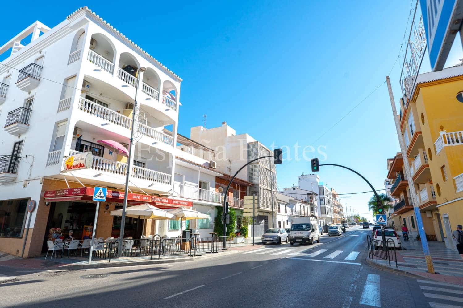 1 camera da letto Appartamento sulla Spiaggia in vendita in Torrox-Costa con piscina garage - 412.000 € (Rif: 9115881)