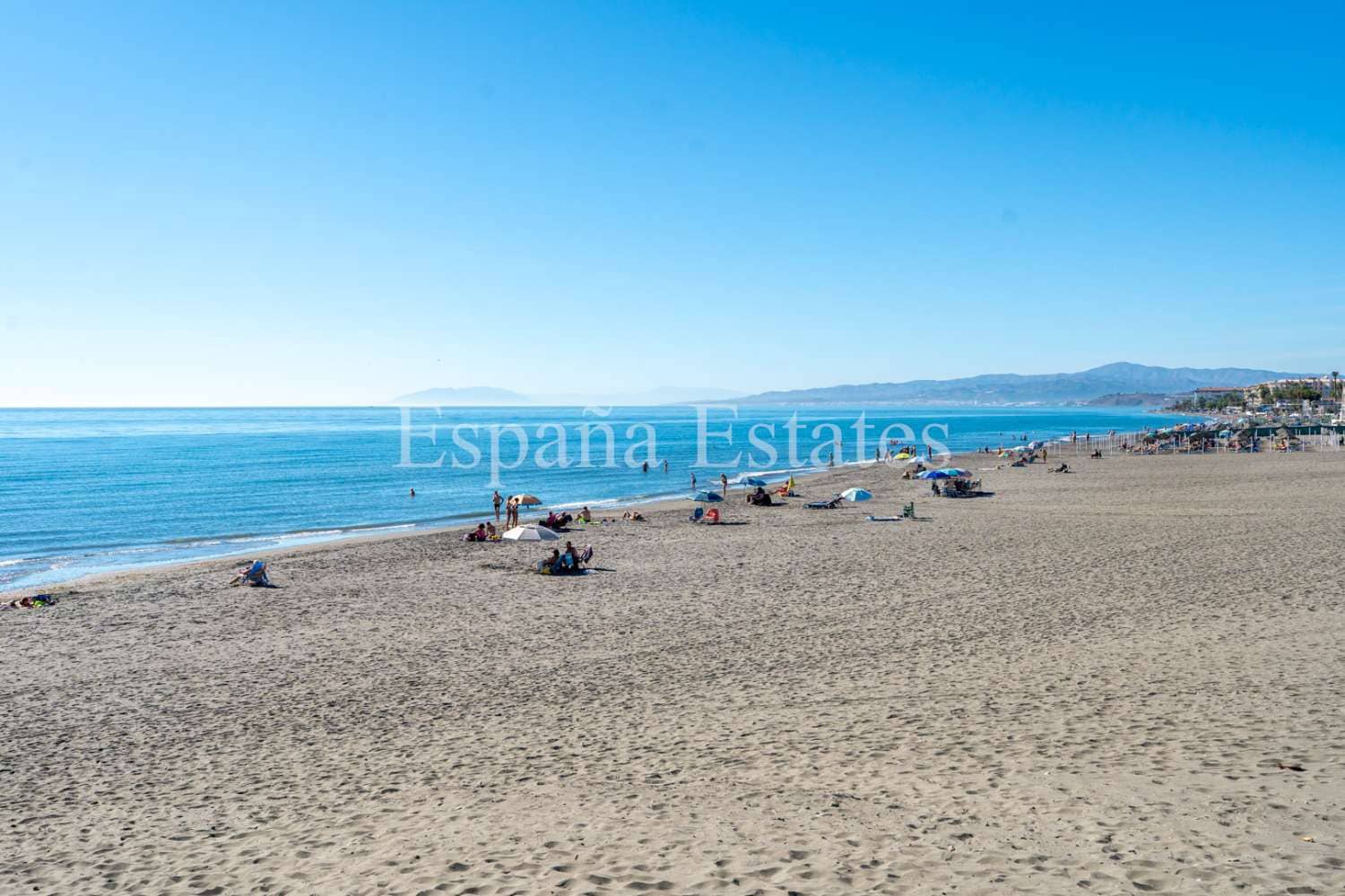 2 camera da letto Appartamento sulla Spiaggia in vendita in Torrox-Costa con piscina garage - 497.000 € (Rif: 9129486)