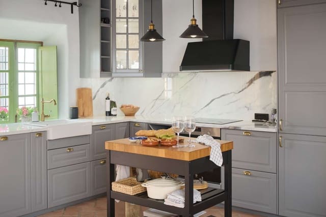 2 sovrum Hus till salu i Centro, Nerja med pool - 1 395 000 € (Ref: 9230308)