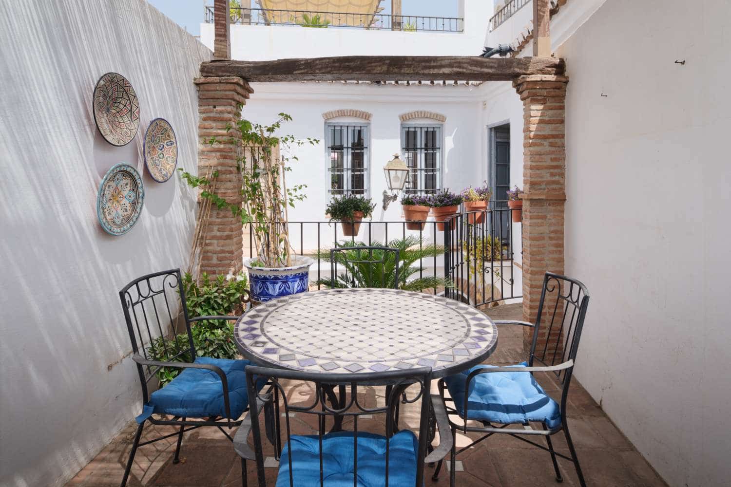 2 chambre Maison de Ville à vendre à Nerja avec piscine - 1 395 000 € (Ref: 9230308)