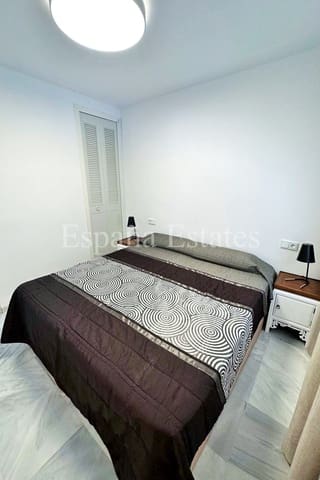 2 bedroom Beach Apartment for sale in El Peñoncillo, Torrox - € 340,000 (Ref: 9291001)