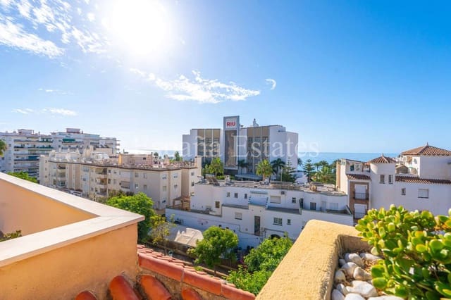 3 bedroom Beach Apartment for sale in Chaparil - Torrecilla - Punta Lara, Nerja with pool garage - € 450,000 (Ref: 9294181)