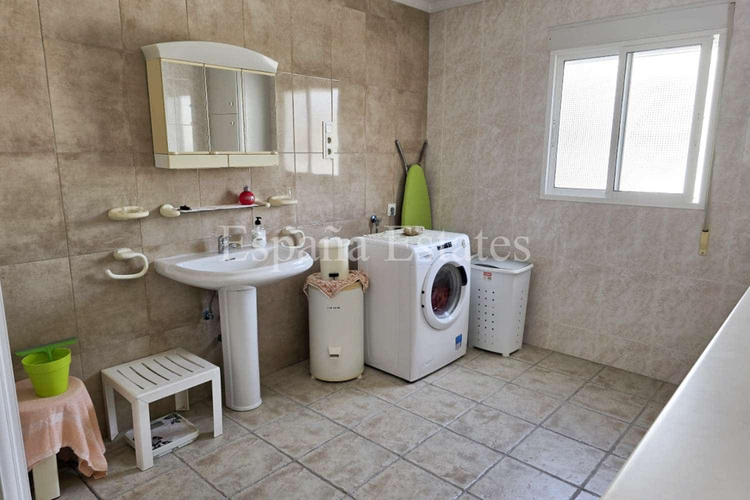 3 sovrum Lägenhet till salu i Torrox-Costa med pool - 269 000 € (Ref: 9296665)