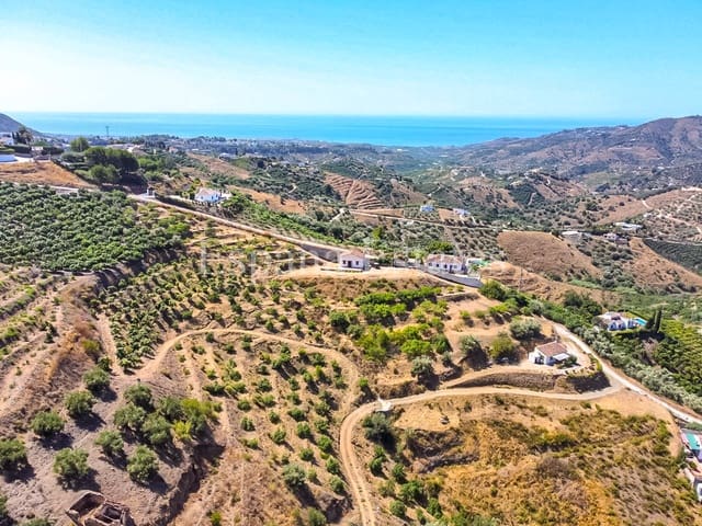 Finka/Dom wiejski na sprzedaż w Frigiliana - 209 900 € (Ref: 9325985)