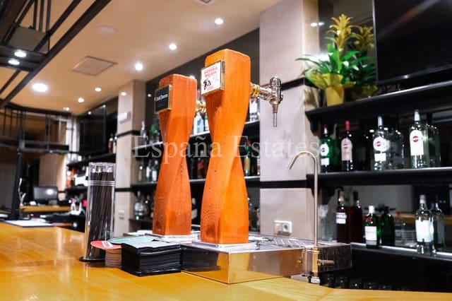 Restaurant/Bar for sale in Centro, Nerja - € 345,000 (Ref: 9374973)