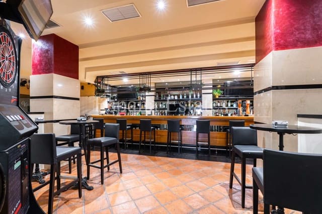Restaurant/Bar for sale in Centro, Nerja - € 345,000 (Ref: 9374973)