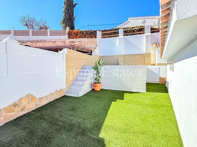 3 Zimmer Haus zu verkaufen in El Peñoncillo, Torrox mit Pool Garage - 450.000 € (Ref: 9461127)