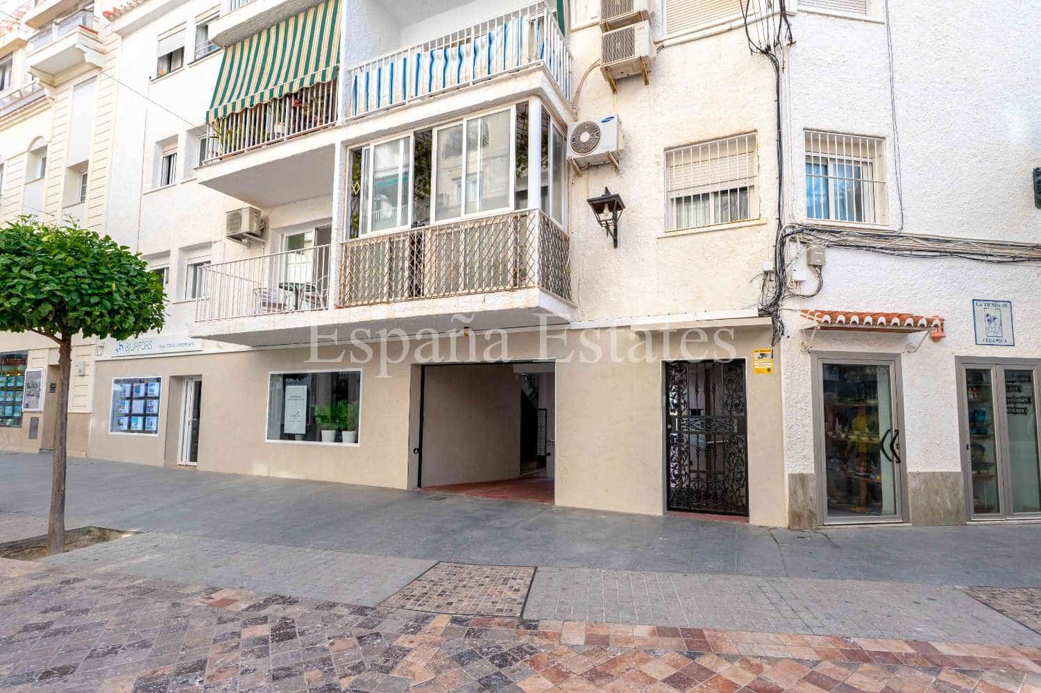 2 camera da letto Appartamento in vendita in Nerja con garage - 299.000 € (Rif: 9533369)