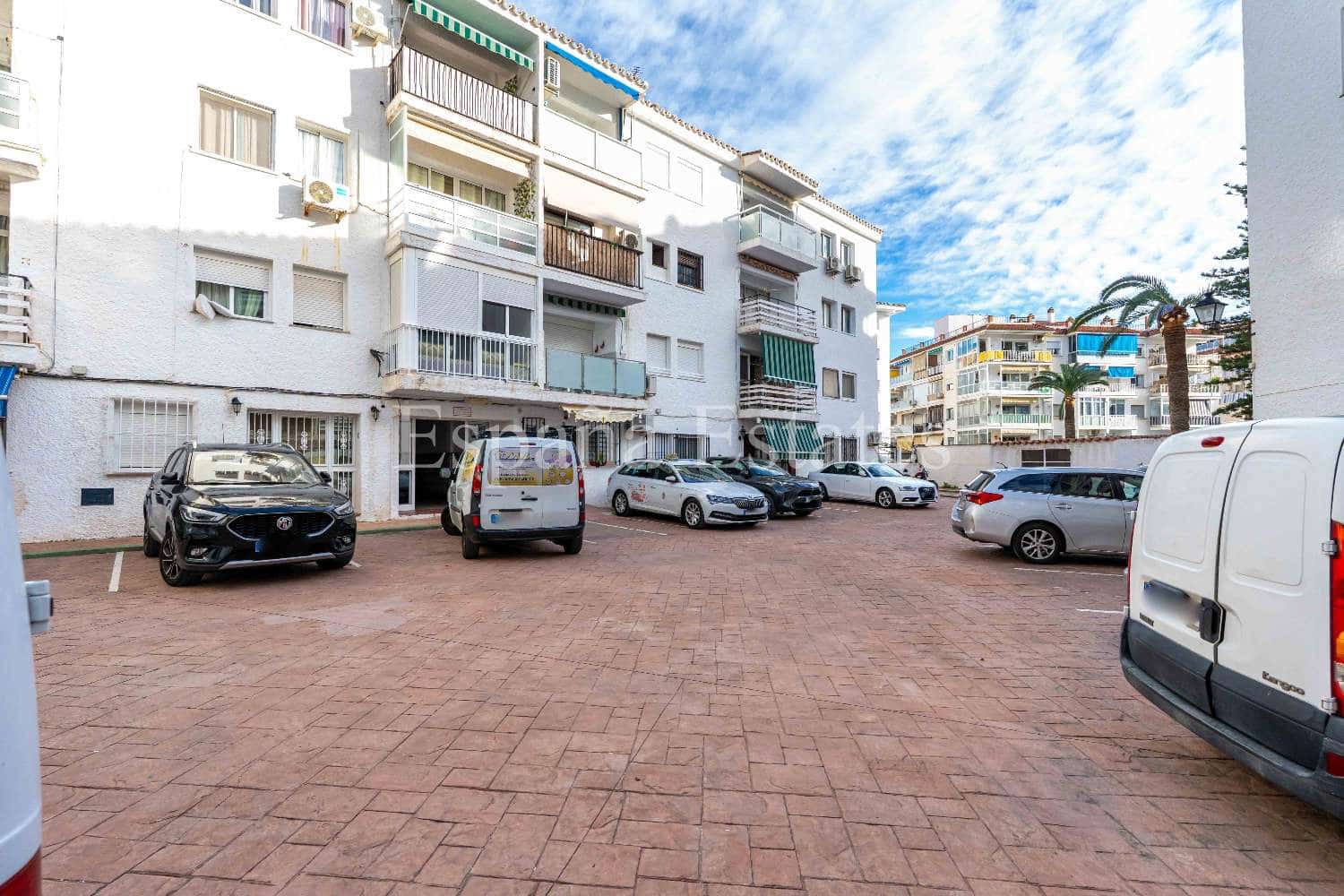 2 camera da letto Appartamento in vendita in Nerja con garage - 299.000 € (Rif: 9533369)