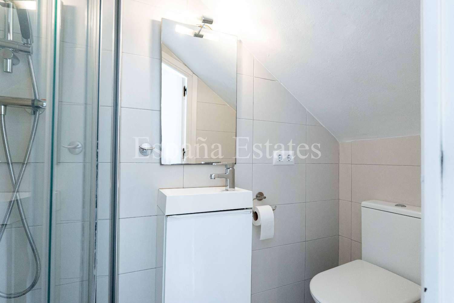 3 sovrum Radhus till salu i Nerja med pool - 399 000 € (Ref: 9533370)