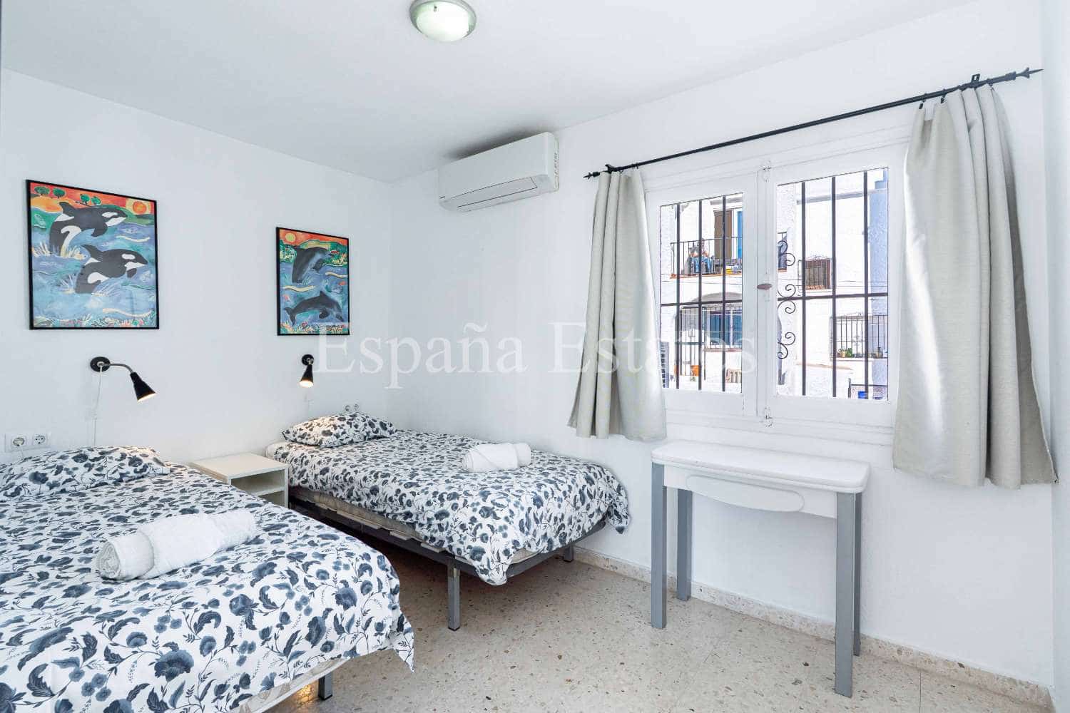 3 sovrum Radhus till salu i Nerja med pool - 399 000 € (Ref: 9533370)