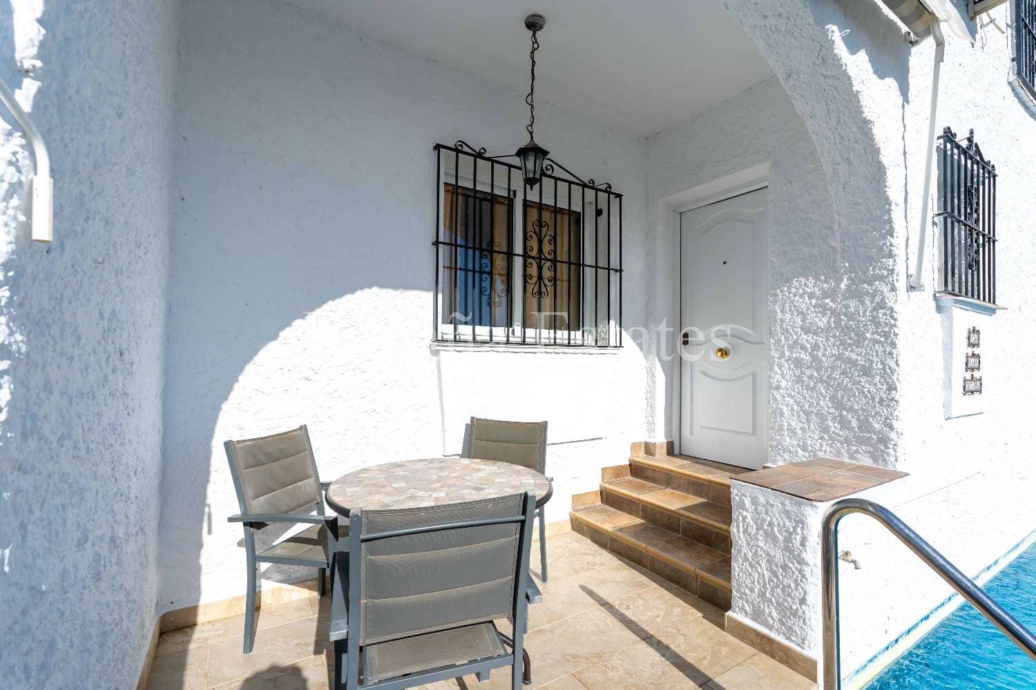 3 bedroom Terraced Villa for sale in Nerja with pool - € 385,000 (Ref: 9533370)