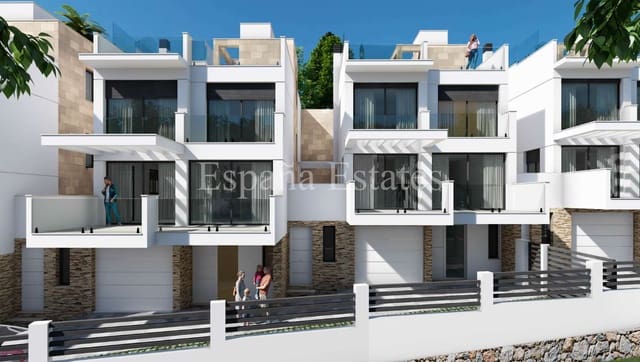 4 chambre Maison de Ville à vendre à Burriana, Nerja avec piscine garage - 850 000 € (Ref: 9543069)