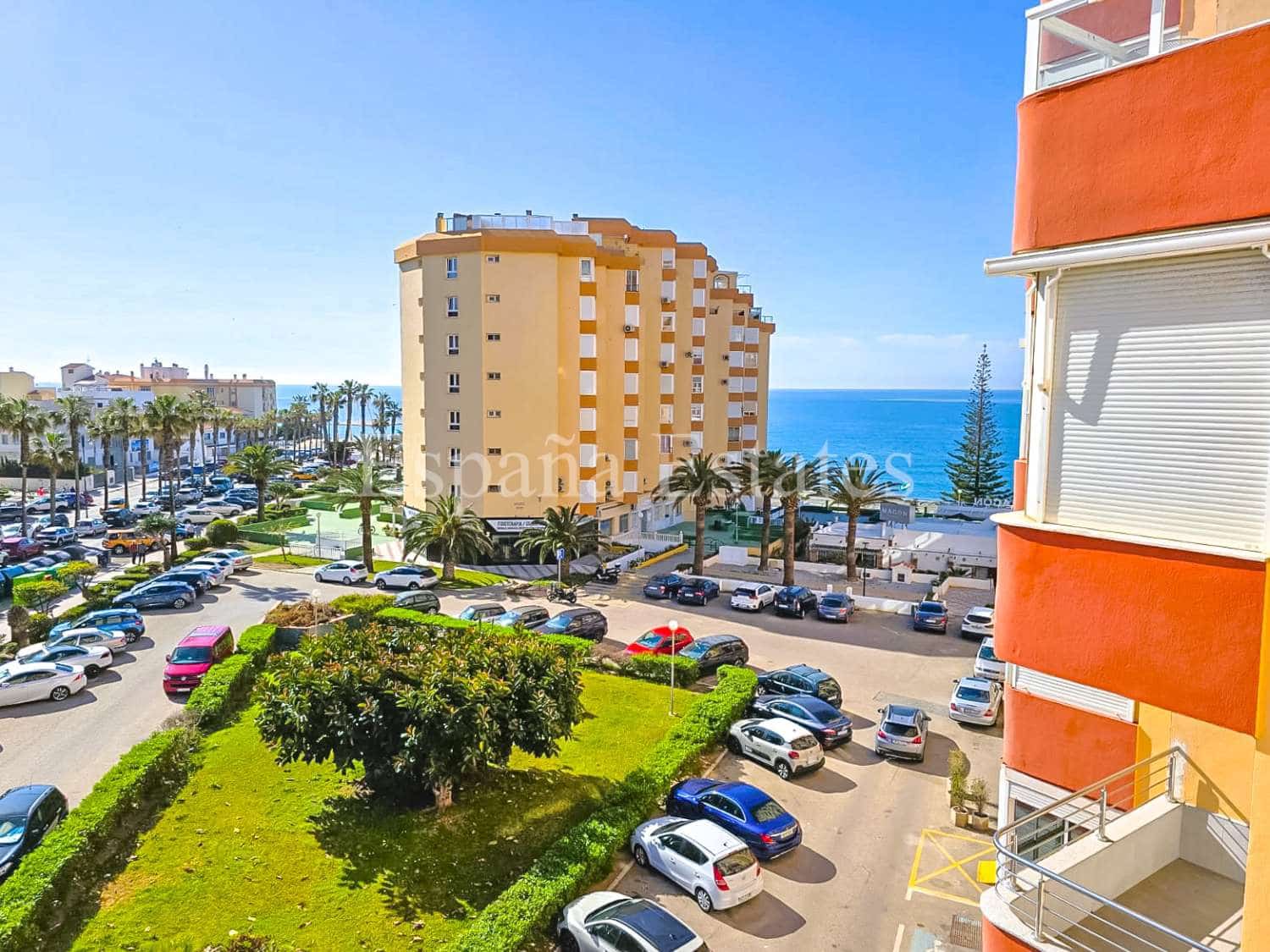 1 sypialnia Apartament przy plaży na sprzedaż w Torrox-Costa z basenem - 255 000 € (Ref: 9735203)