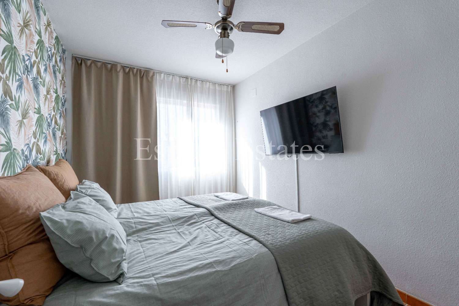 2 sypialnia Apartament przy plaży na sprzedaż w Torrox-Costa z basenem - 270 000 € (Ref: 9741492)