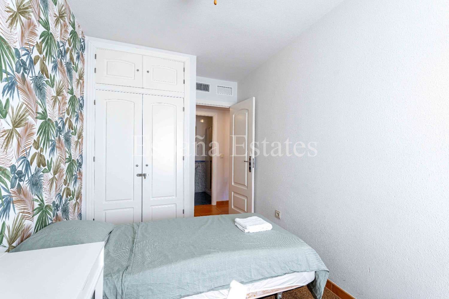 2 sypialnia Apartament przy plaży na sprzedaż w Torrox-Costa z basenem - 270 000 € (Ref: 9741492)