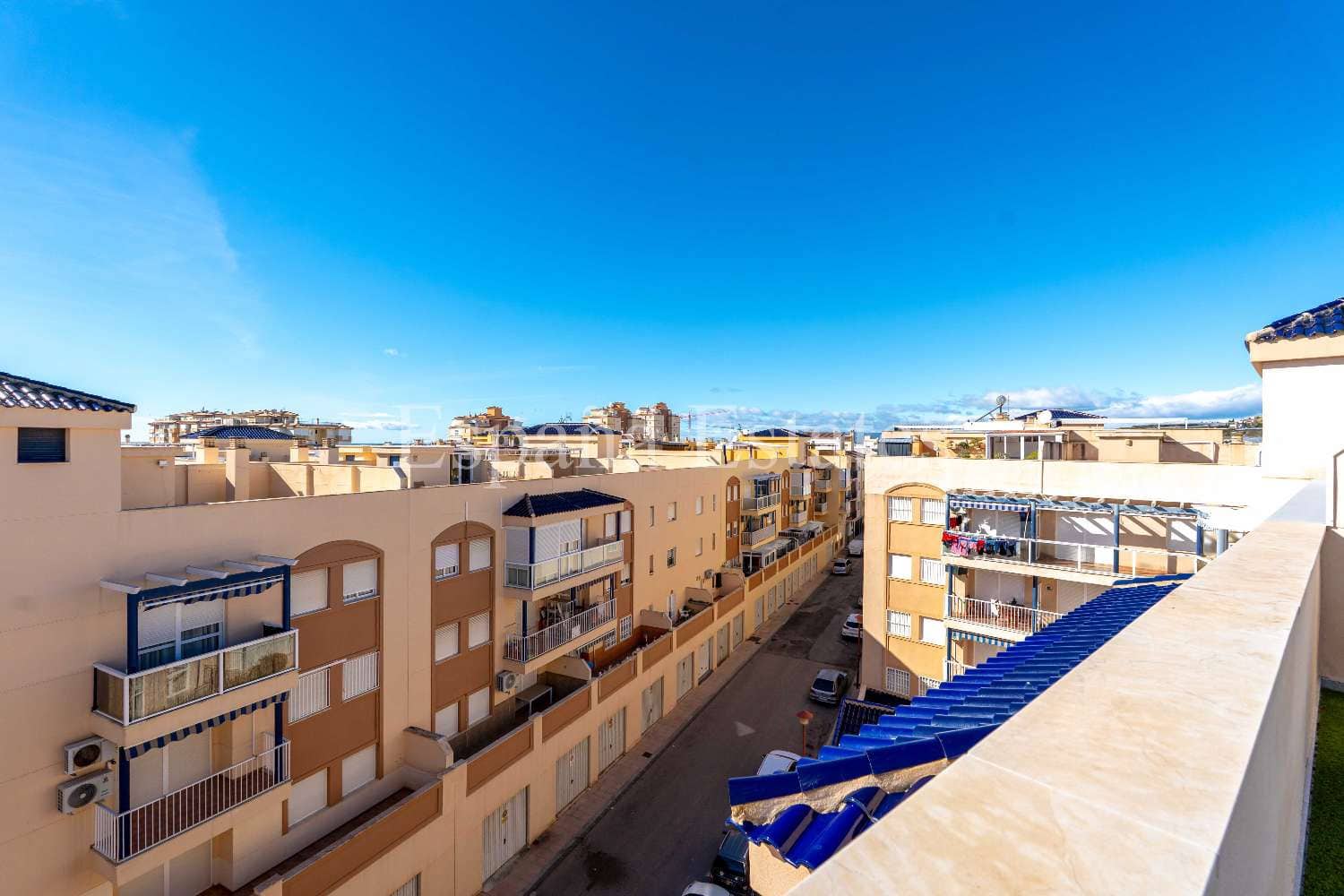 2 sypialnia Apartament przy plaży na sprzedaż w Torrox-Costa z basenem - 270 000 € (Ref: 9741492)