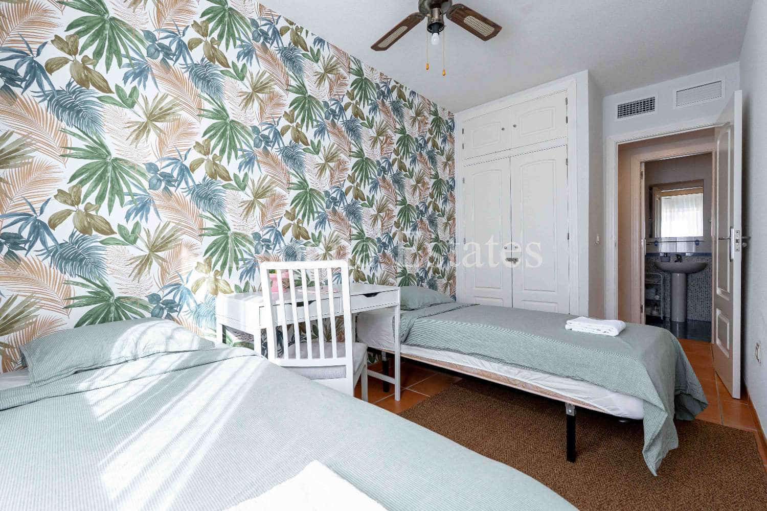 2 sypialnia Apartament przy plaży na sprzedaż w Torrox-Costa z basenem - 270 000 € (Ref: 9741492)