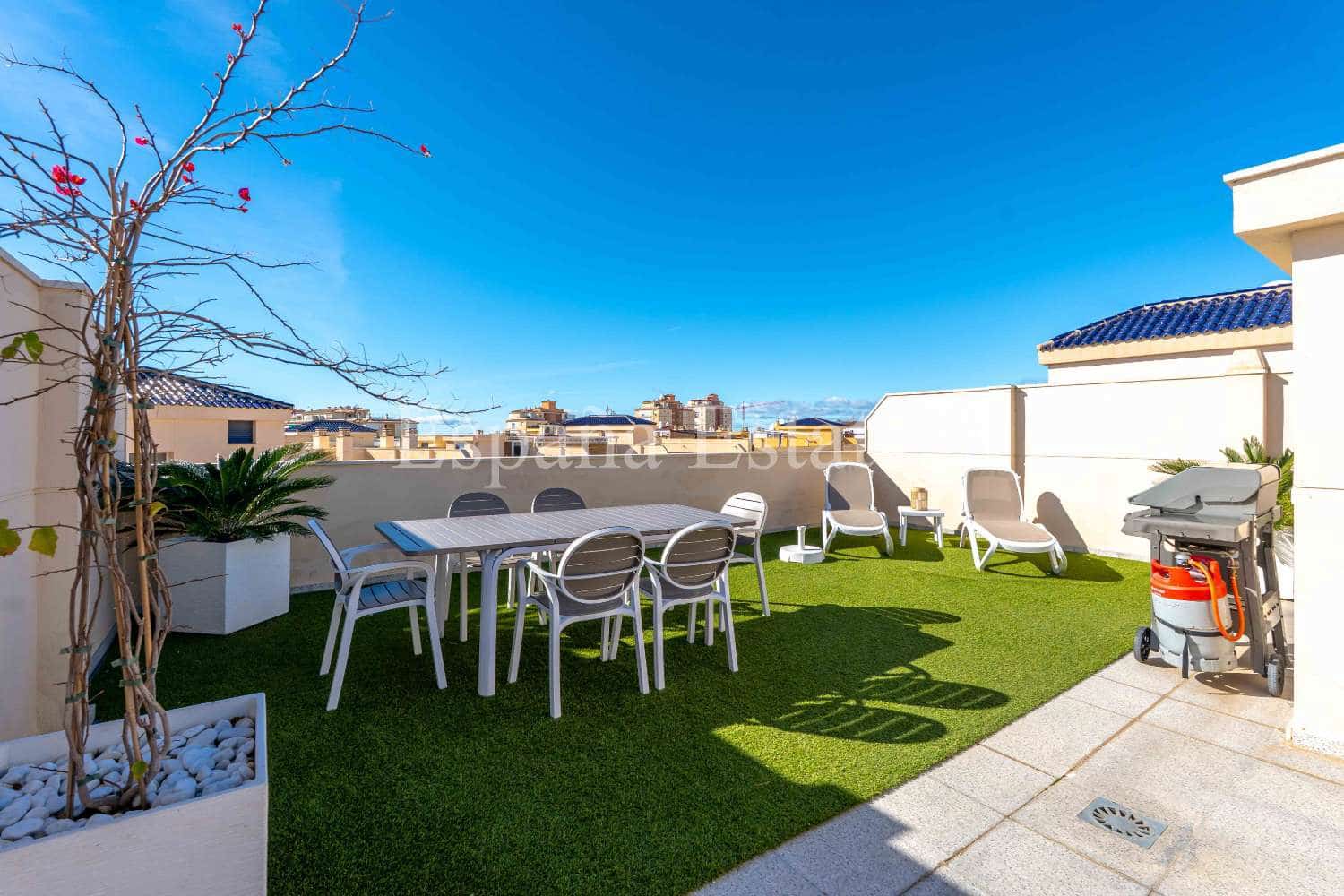 2 sypialnia Apartament przy plaży na sprzedaż w Torrox-Costa z basenem - 270 000 € (Ref: 9741492)