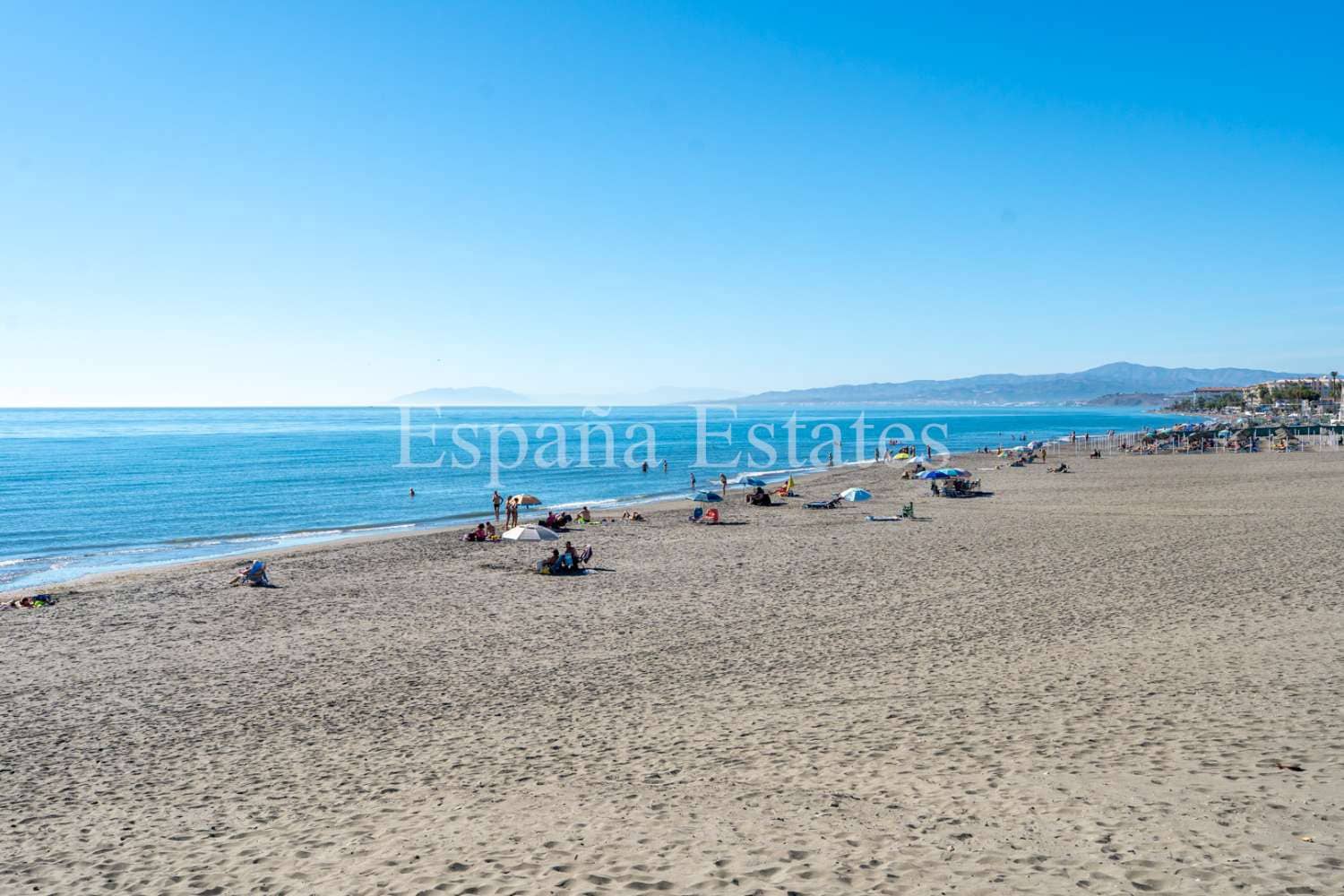 2 sypialnia Apartament przy plaży na sprzedaż w Torrox-Costa z basenem - 270 000 € (Ref: 9741492)