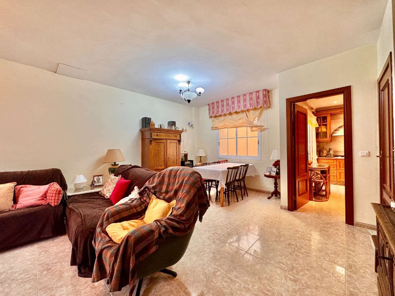 3 makuuhuone Rivitalo myytävänä paikassa Nerja - 475 000 € (Ref: 9798674)