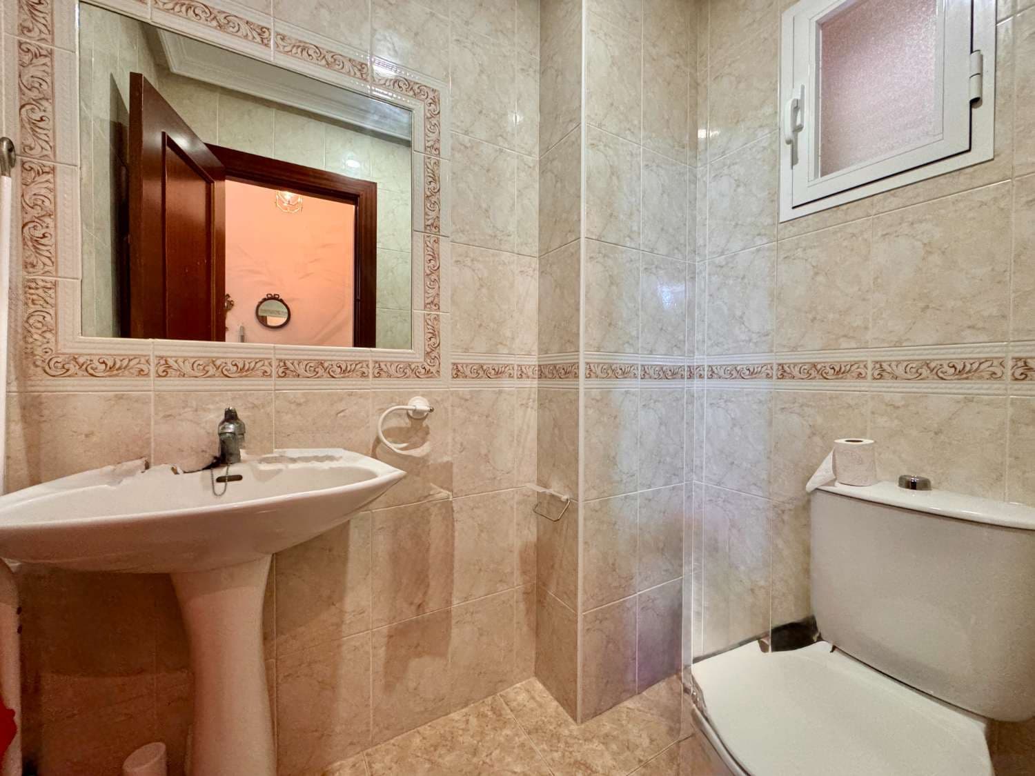 3 makuuhuone Rivitalo myytävänä paikassa Nerja - 475 000 € (Ref: 9798674)