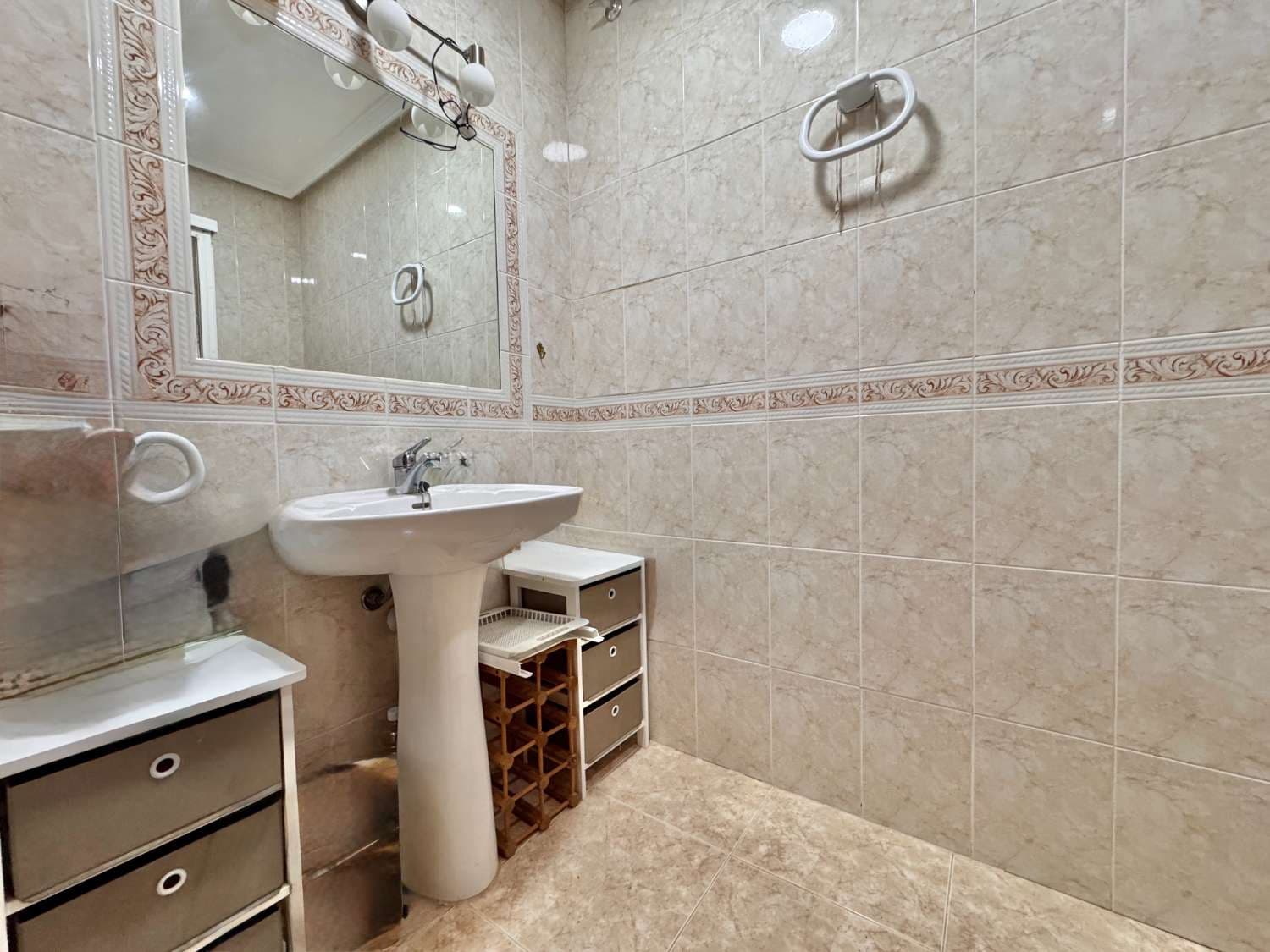 3 makuuhuone Rivitalo myytävänä paikassa Nerja - 475 000 € (Ref: 9798674)