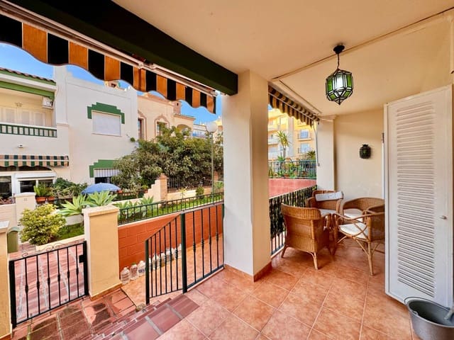 3 makuuhuone Rivitalo myytävänä paikassa Chaparil - Torrecilla - Punta Lara, Nerja - 475 000 € (Ref: 9798674)