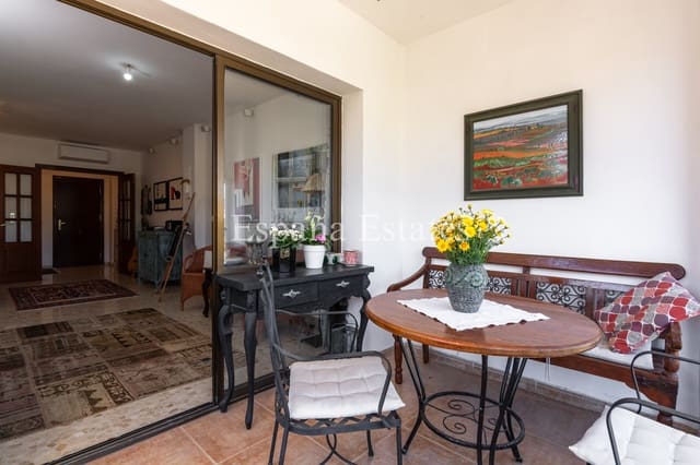 3 slaapkamer Strandappartement te koop in Avda Pescia - Ctra de Frigiliana, Nerja - € 385.000 (Ref: 9859085)