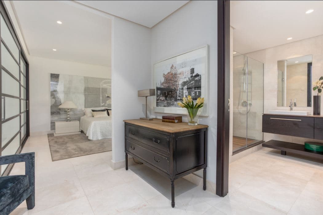 3 chambre Appartement à vendre à Sotogrande avec piscine garage - 1 250 000 € (Ref: 8504572)