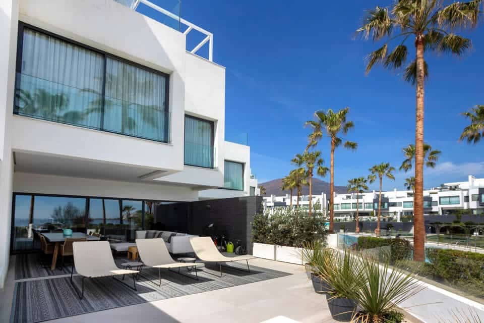 4 chambre Villa/Maison à vendre à Estepona avec piscine garage - 2 290 000 € (Ref: 8509273)