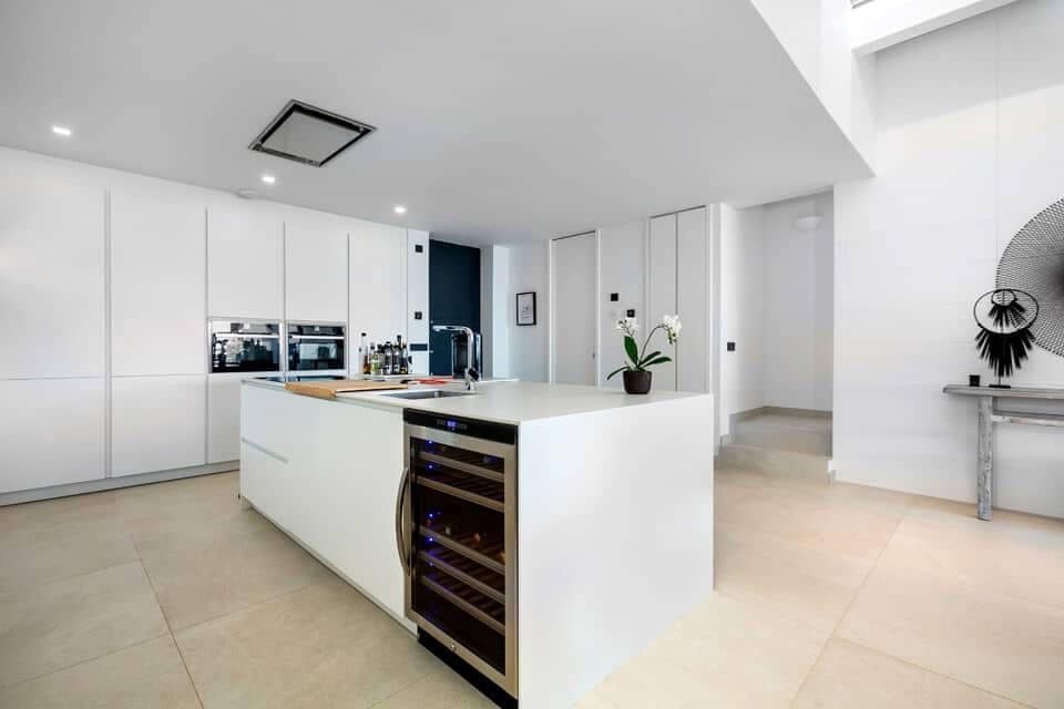 4 chambre Villa/Maison à vendre à Estepona avec piscine garage - 2 290 000 € (Ref: 8509273)