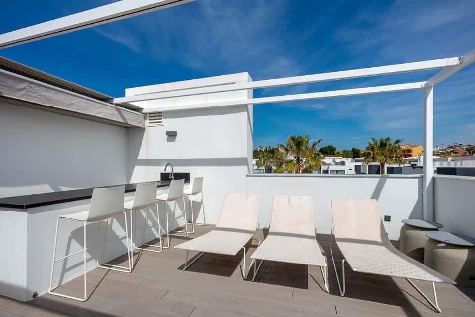 4 chambre Villa/Maison à vendre à Estepona avec piscine garage - 2 290 000 € (Ref: 8509273)