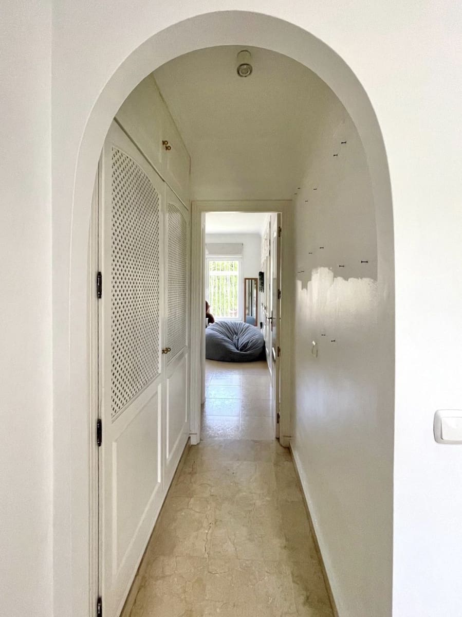 5 Zimmer Villa zu verkaufen in Sotogrande mit Pool Garage - 1.150.000 € (Ref: 8535613)