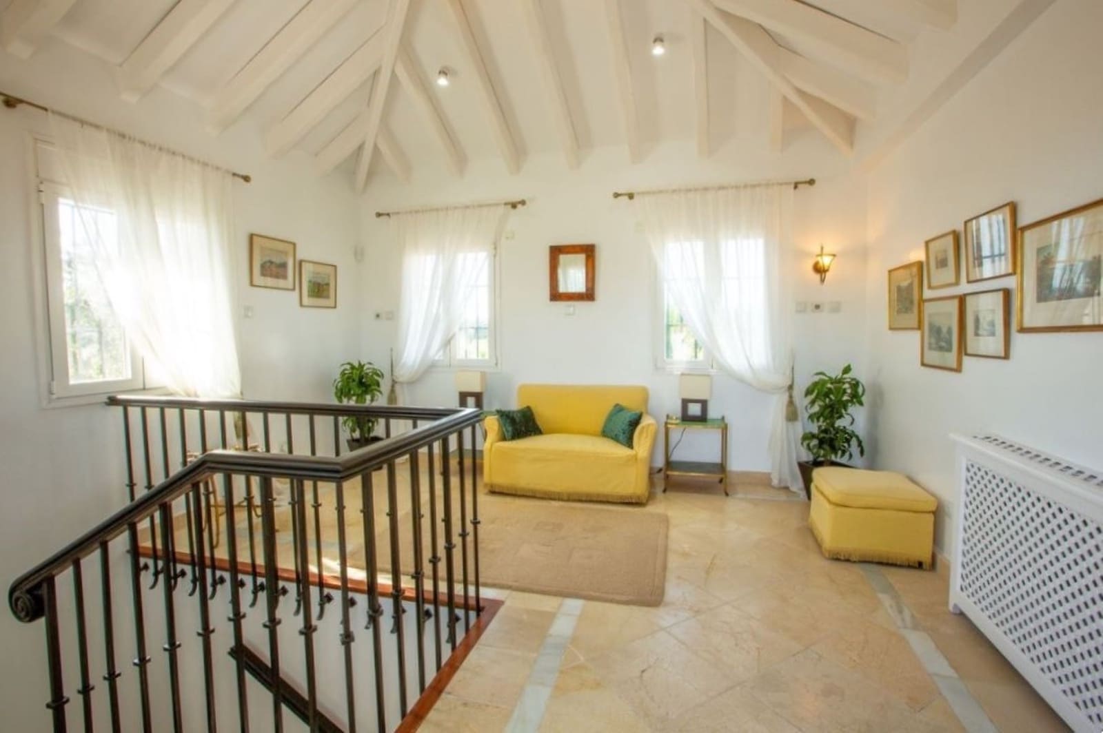 6 soverom Villa til salgs i Sotogrande med svømmebasseng garasje - € 1 800 000 (Ref: 8842412)