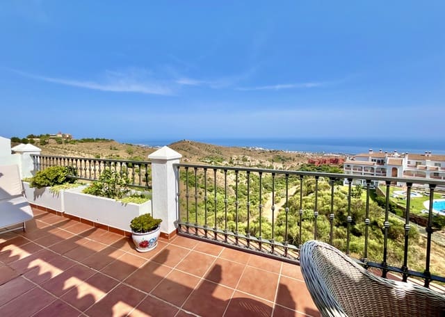 2 soveværelse Penthouse til salg i Calahonda, Mijas med swimmingpool garage - € 389.000 (Ref: 9076404)
