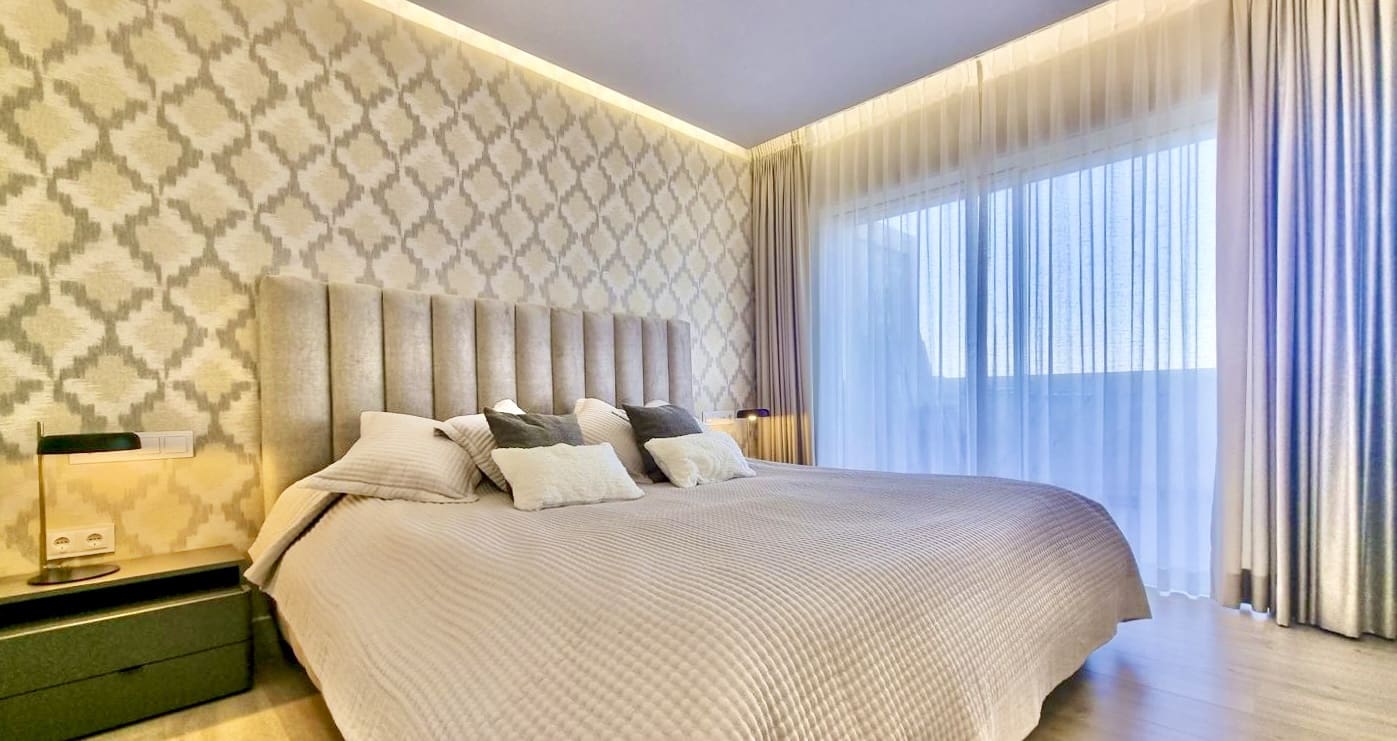 3 soveværelse Penthouse til salg i Sotogrande med swimmingpool garage - € 748.000 (Ref: 9101304)