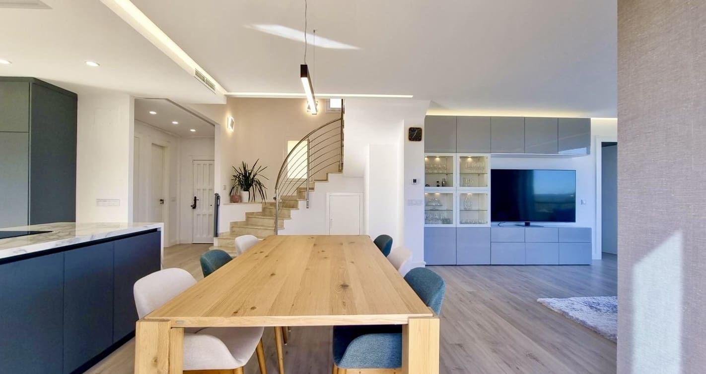 3 soveværelse Penthouse til salg i Sotogrande med swimmingpool garage - € 748.000 (Ref: 9101304)