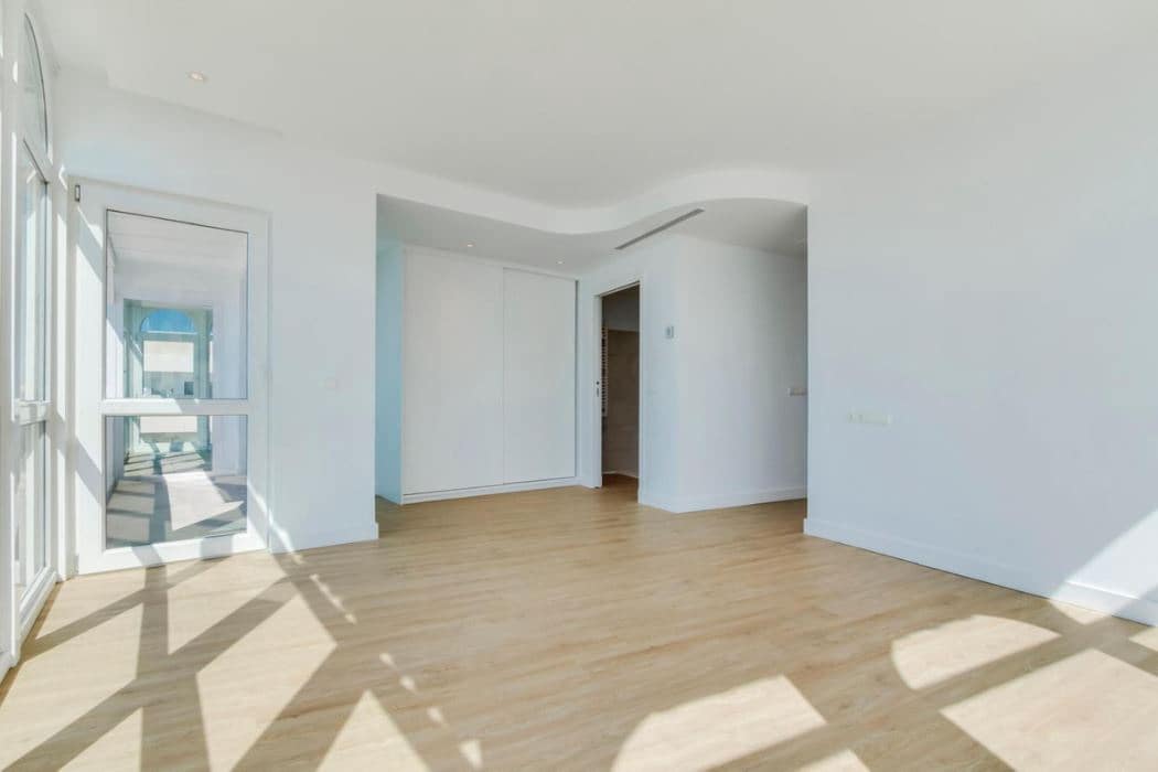 3 soveværelse Penthouse til salg i Estepona - € 1.295.000 (Ref: 9133731)