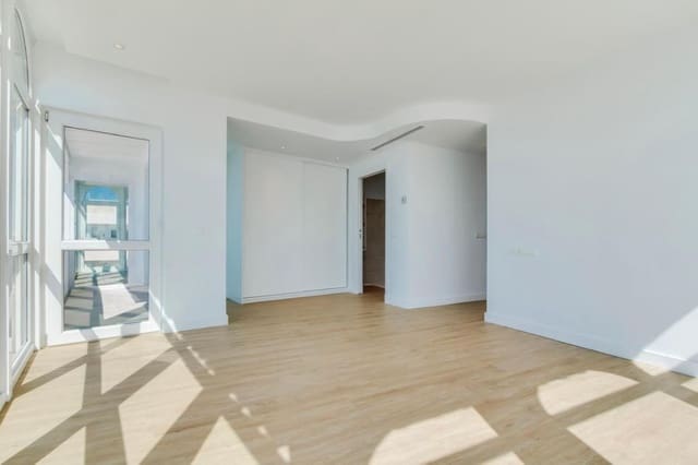 3 quarto Penthouse para venda em Centro, Estepona - 1 295 000 € (Ref: 9133731)