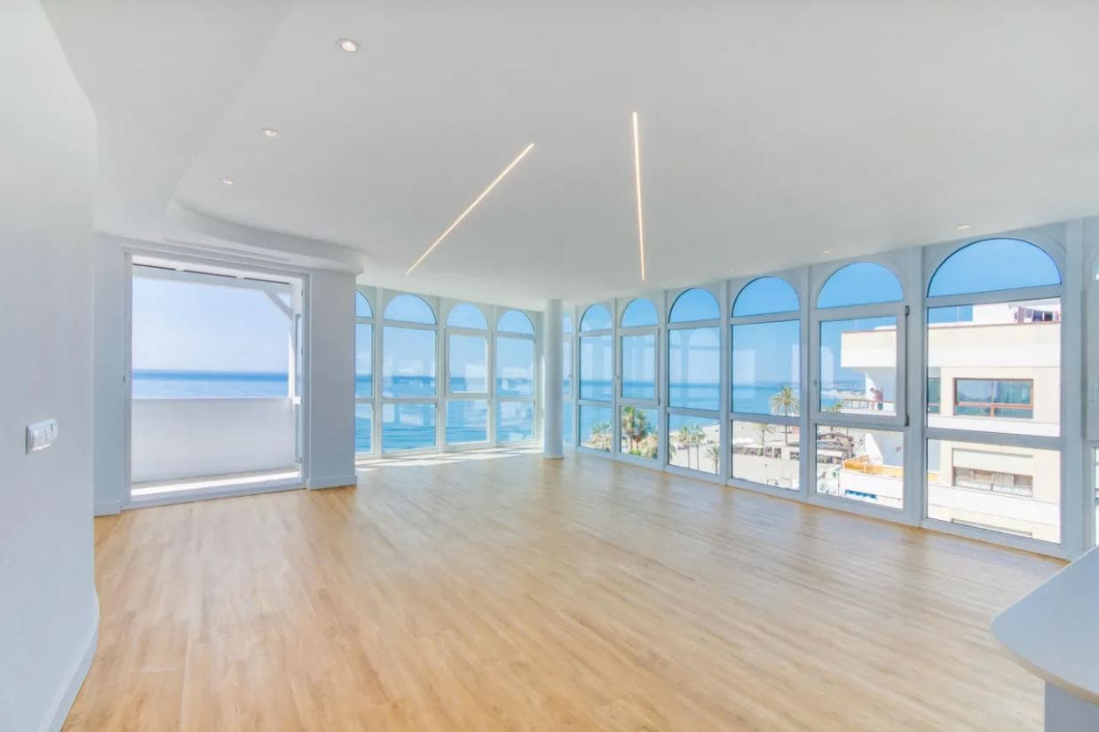 3 soveværelse Penthouse til salg i Estepona - € 1.295.000 (Ref: 9133731)